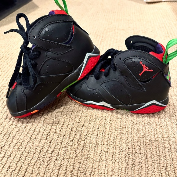 Nike Air retro Jordan Marvin the Martian Size 9 c kids sneaker - Picture 1 of 5